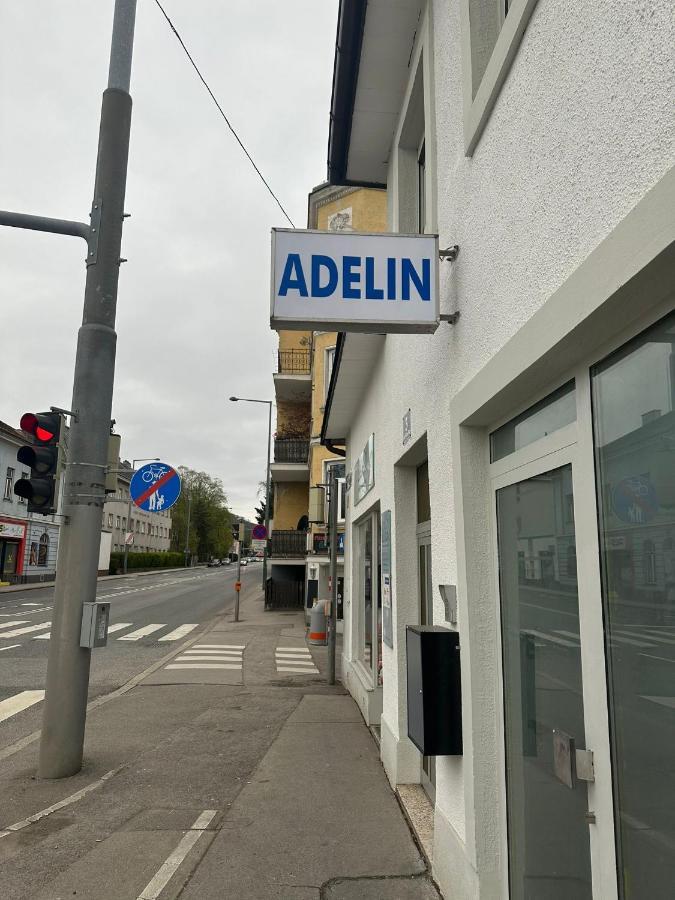 Adelin Einzelzimmer Hostel เวียนนา ภายนอก รูปภาพ